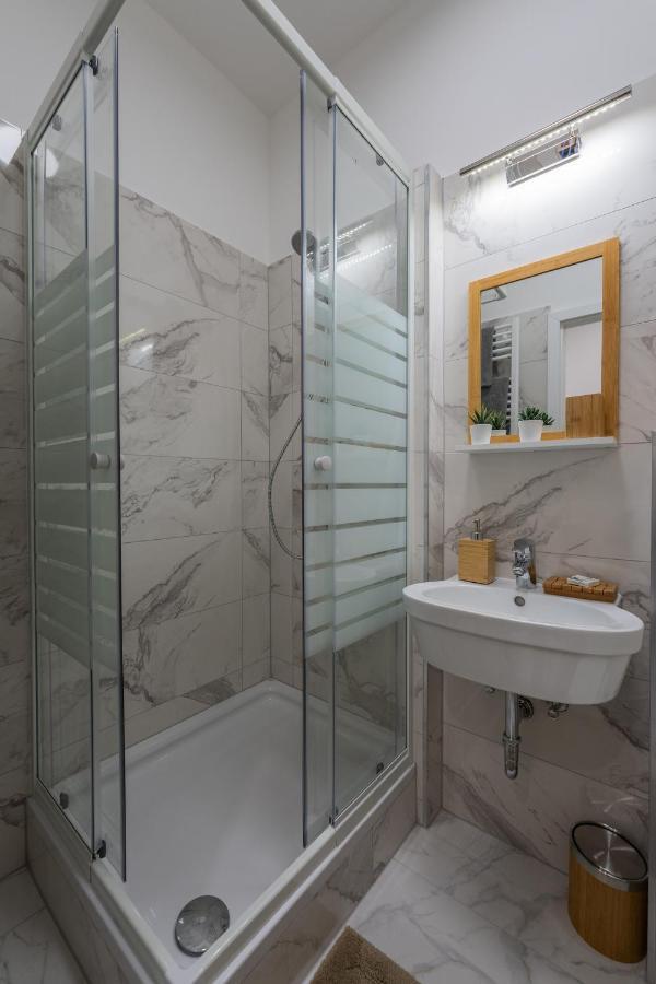 Radiant Premium Apartments - Fuenfhaus Wiedeń Zewnętrze zdjęcie